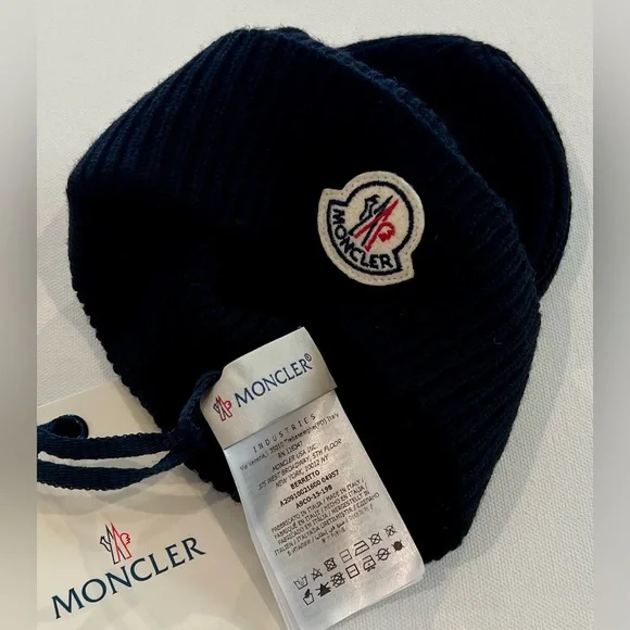 Moncler NWT Black Ribbed Beanie - Picture 4 of 5